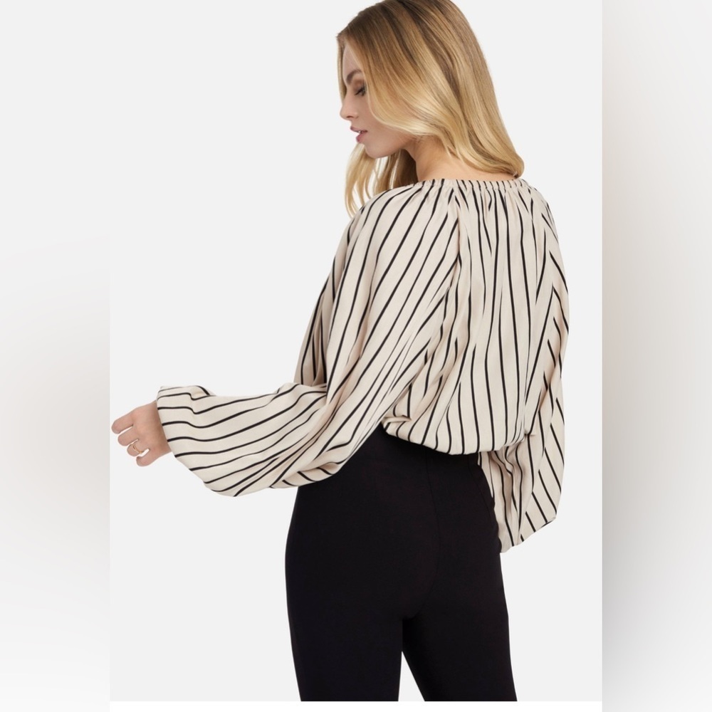 Bebe Twill Stripe Balloon Sleeve 2 Piece Bolero Set - Picture 4 of 14